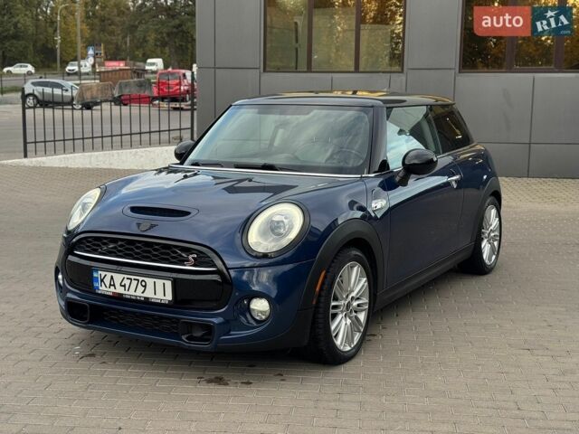 Синій Міні Cooper, об'ємом двигуна 2 л та пробігом 233 тис. км за 10950 $, фото 3 на Automoto.ua