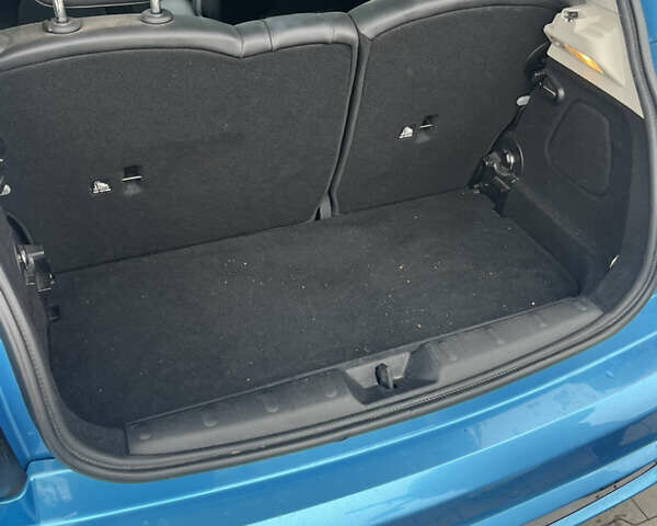 Синій Міні Cooper, об'ємом двигуна 2 л та пробігом 132 тис. км за 13200 $, фото 10 на Automoto.ua