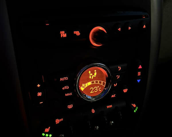 Синій Міні Cooper, об'ємом двигуна 1.6 л та пробігом 105 тис. км за 9300 $, фото 53 на Automoto.ua