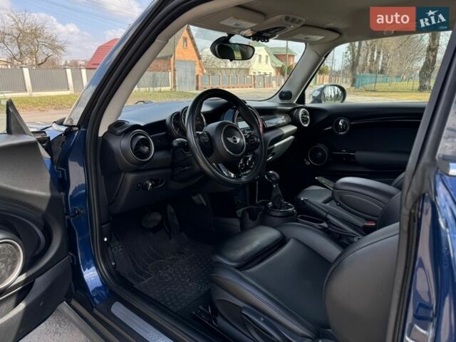Синій Міні Cooper, об'ємом двигуна 2 л та пробігом 190 тис. км за 12700 $, фото 26 на Automoto.ua