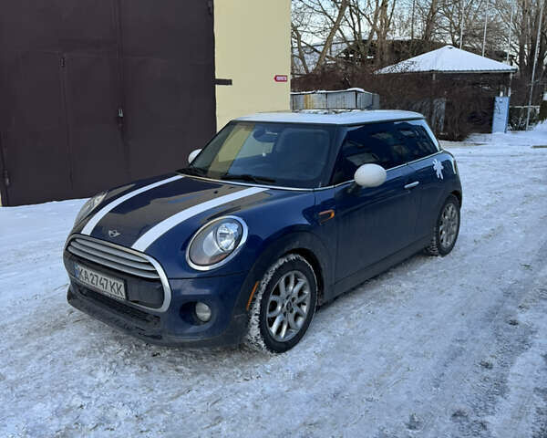 Синий Мини Купер, объемом двигателя 1.5 л и пробегом 158 тыс. км за 8500 $, фото 1 на Automoto.ua