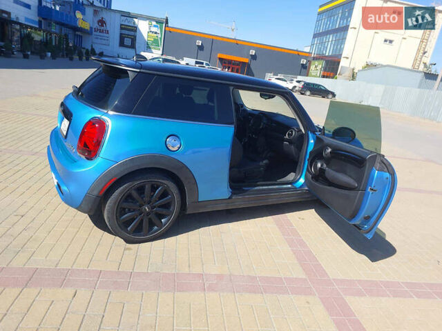 Синій Міні Cooper, об'ємом двигуна 2 л та пробігом 75 тис. км за 13400 $, фото 6 на Automoto.ua