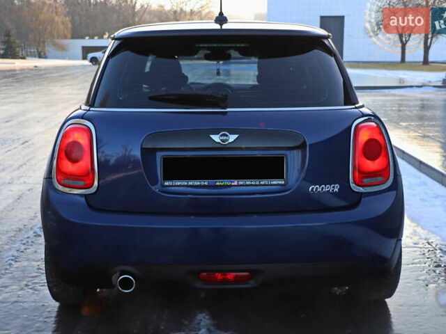 Синий Мини Купер, объемом двигателя 1.5 л и пробегом 128 тыс. км за 11555 $, фото 4 на Automoto.ua