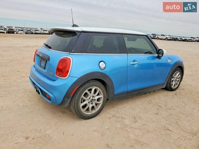 Синій Міні Cooper, об'ємом двигуна 2 л та пробігом 108 тис. км за 2000 $, фото 2 на Automoto.ua