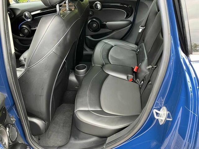Синій Міні Cooper, об'ємом двигуна 2 л та пробігом 70 тис. км за 7200 $, фото 12 на Automoto.ua