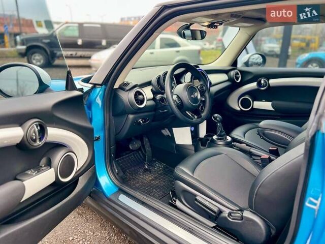 Синий Мини Купер, объемом двигателя 1.5 л и пробегом 50 тыс. км за 13600 $, фото 14 на Automoto.ua