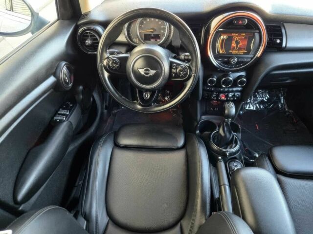 Синій Міні Cooper, об'ємом двигуна 1.5 л та пробігом 75 тис. км за 5300 $, фото 9 на Automoto.ua