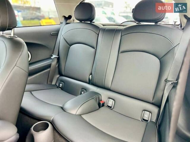 Синий Мини Купер, объемом двигателя 1.5 л и пробегом 50 тыс. км за 13600 $, фото 28 на Automoto.ua