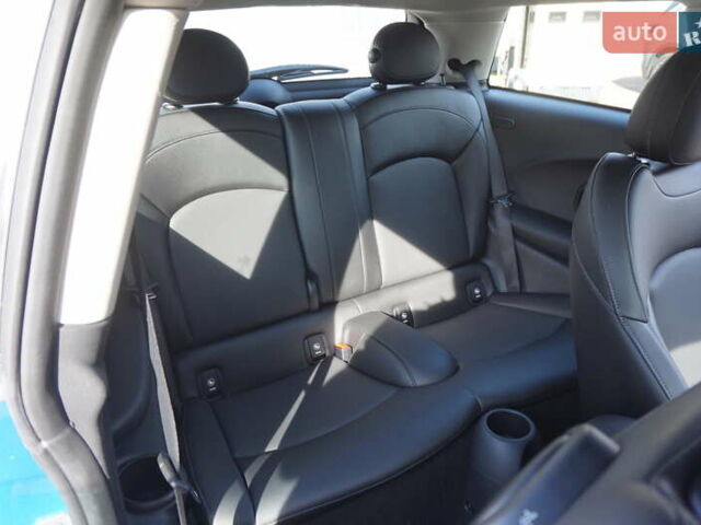 Мини Купер 2016 в Одессе на Automoto.ua Синий Мини Купер, объемом двигателя 2 л и пробегом 52 тыс. км за 15900 $, фото 30 на Automoto.ua