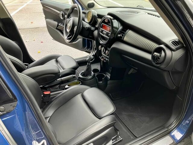 Синій Міні Cooper, об'ємом двигуна 2 л та пробігом 70 тис. км за 7200 $, фото 11 на Automoto.ua