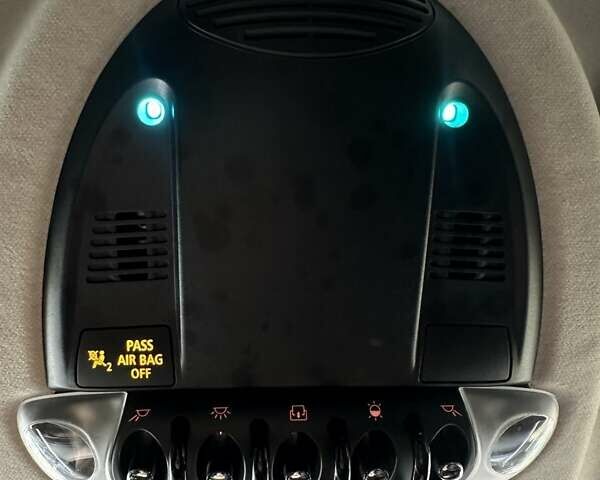 Синий Мини Купер, объемом двигателя 1.6 л и пробегом 88 тыс. км за 14800 $, фото 27 на Automoto.ua