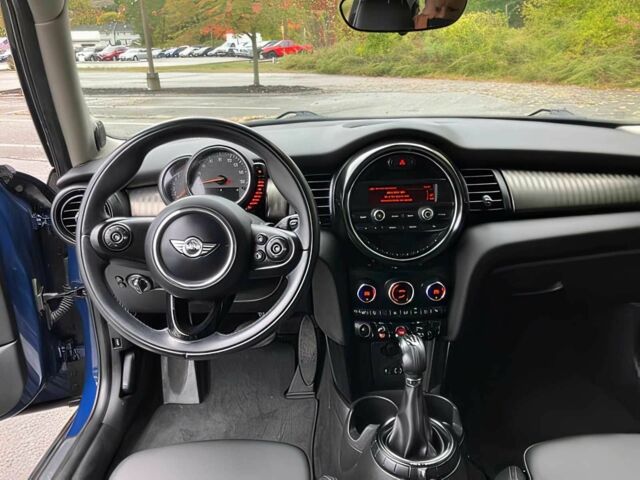 Синій Міні Cooper, об'ємом двигуна 2 л та пробігом 70 тис. км за 7200 $, фото 9 на Automoto.ua