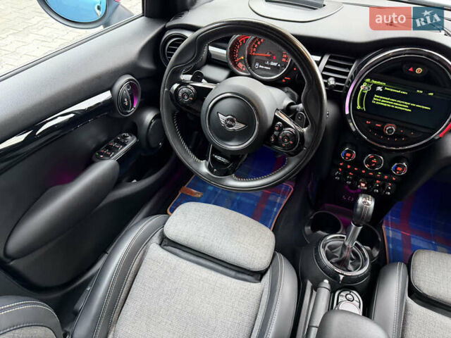 Синій Міні Cooper, об'ємом двигуна 2 л та пробігом 75 тис. км за 19900 $, фото 48 на Automoto.ua