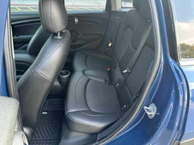 Мини Купер 2017 в Кропивницком (Кировограде) на Automoto.ua Синий Мини Купер, объемом двигателя 1.5 л и пробегом 65 тыс. км за 4500 $, фото 8 на Automoto.ua