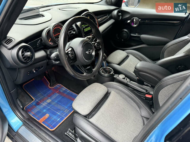 Синій Міні Cooper, об'ємом двигуна 2 л та пробігом 75 тис. км за 19900 $, фото 65 на Automoto.ua