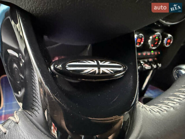 Синій Міні Cooper, об'ємом двигуна 2 л та пробігом 75 тис. км за 19900 $, фото 79 на Automoto.ua