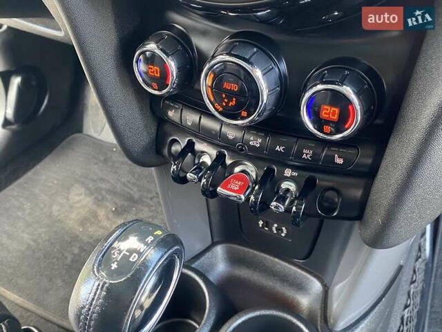 Синій Міні Cooper, об'ємом двигуна 1.5 л та пробігом 81 тис. км за 13350 $, фото 36 на Automoto.ua