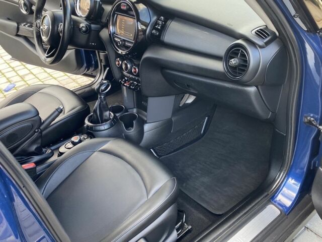 Синій Міні Cooper, об'ємом двигуна 1.5 л та пробігом 81 тис. км за 13350 $, фото 20 на Automoto.ua
