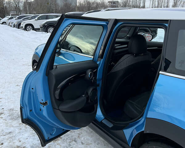 Синій Міні Cooper, об'ємом двигуна 2 л та пробігом 77 тис. км за 18800 $, фото 14 на Automoto.ua
