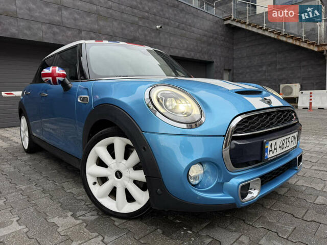 Синій Міні Cooper, об'ємом двигуна 2 л та пробігом 75 тис. км за 19900 $, фото 15 на Automoto.ua
