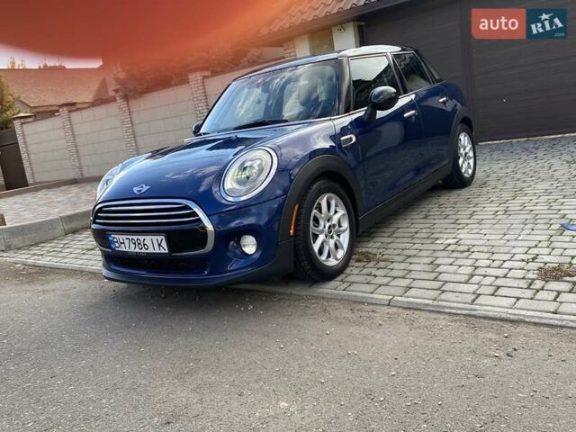 Синій Міні Cooper, об'ємом двигуна 1.5 л та пробігом 81 тис. км за 13350 $, фото 2 на Automoto.ua