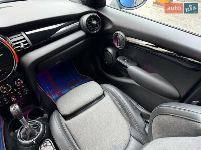 Синій Міні Cooper, об'ємом двигуна 2 л та пробігом 75 тис. км за 19900 $, фото 49 на Automoto.ua