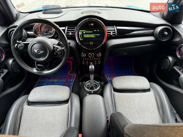 Синій Міні Cooper, об'ємом двигуна 2 л та пробігом 75 тис. км за 19900 $, фото 47 на Automoto.ua