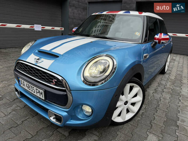 Синій Міні Cooper, об'ємом двигуна 2 л та пробігом 75 тис. км за 19900 $, фото 1 на Automoto.ua