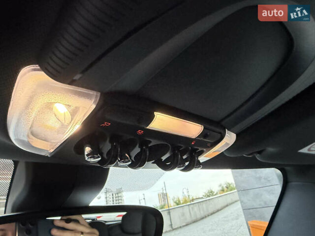 Синій Міні Cooper, об'ємом двигуна 2 л та пробігом 75 тис. км за 19900 $, фото 83 на Automoto.ua