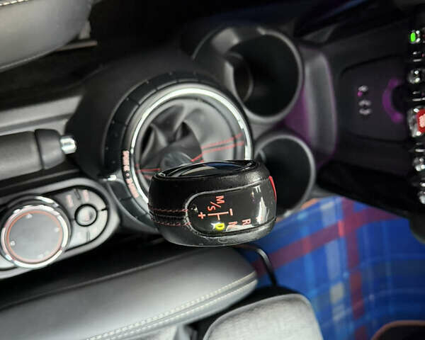 Синій Міні Cooper, об'ємом двигуна 2 л та пробігом 75 тис. км за 19900 $, фото 85 на Automoto.ua