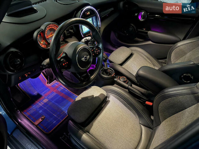 Синій Міні Cooper, об'ємом двигуна 2 л та пробігом 75 тис. км за 19900 $, фото 87 на Automoto.ua