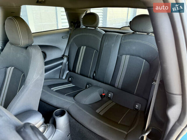 Синій Міні Cooper, об'ємом двигуна 2 л та пробігом 27 тис. км за 16900 $, фото 11 на Automoto.ua