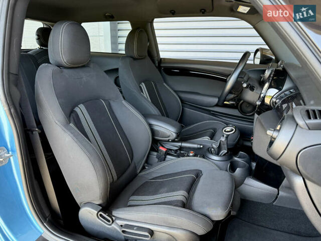 Синій Міні Cooper, об'ємом двигуна 2 л та пробігом 27 тис. км за 16900 $, фото 12 на Automoto.ua