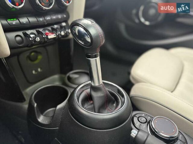 Синий Мини Купер, объемом двигателя 2 л и пробегом 61 тыс. км за 26490 $, фото 26 на Automoto.ua