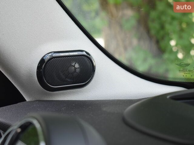 Синій Міні Cooper, об'ємом двигуна 2 л та пробігом 114 тис. км за 17800 $, фото 6 на Automoto.ua