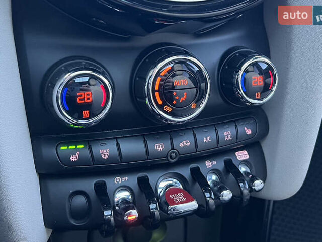 Синий Мини Купер, объемом двигателя 2 л и пробегом 61 тыс. км за 21500 $, фото 41 на Automoto.ua