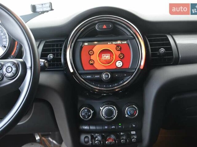 Синій Міні Cooper, об'ємом двигуна 1.5 л та пробігом 41 тис. км за 15500 $, фото 6 на Automoto.ua