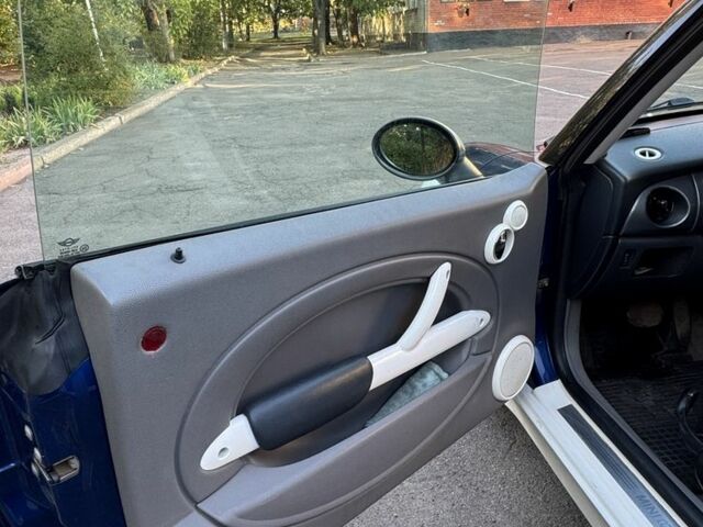 Мини Купер 2003 в Кривом Роге на Automoto.ua Синий Мини Купер, объемом двигателя 1.6 л и пробегом 165 тыс. км за 4100 $, фото 2 на Automoto.ua