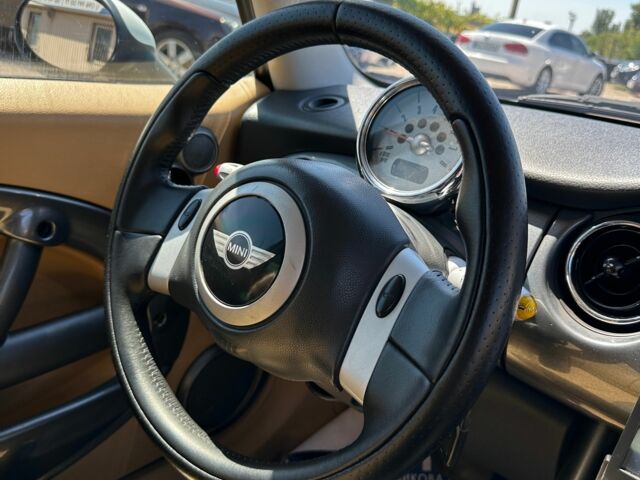Синий Мини Купер, объемом двигателя 0 л и пробегом 207 тыс. км за 6200 $, фото 6 на Automoto.ua