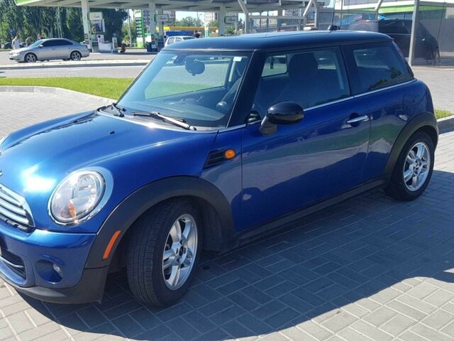 Синій Міні Cooper, об'ємом двигуна 0 л та пробігом 142 тис. км за 7000 $, фото 4 на Automoto.ua