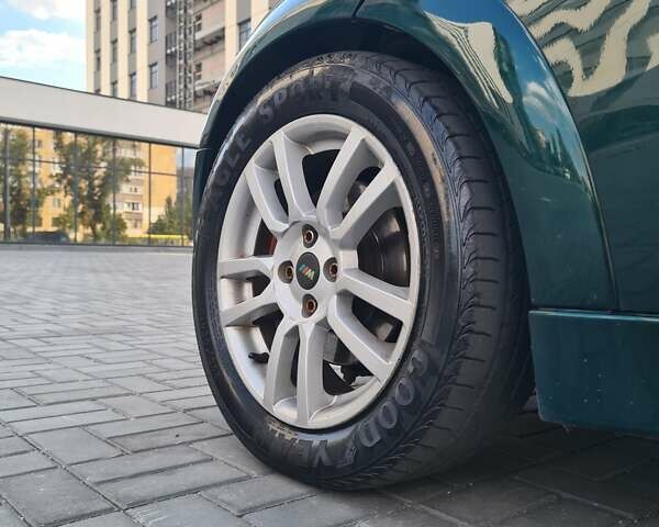 Зелений Міні Cooper, об'ємом двигуна 1.6 л та пробігом 251 тис. км за 4800 $, фото 9 на Automoto.ua