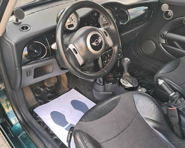 Зелений Міні Cooper, об'ємом двигуна 1.6 л та пробігом 251 тис. км за 4800 $, фото 10 на Automoto.ua