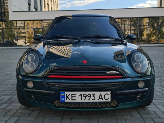 Зеленый Мини Купер, объемом двигателя 1.6 л и пробегом 251 тыс. км за 4800 $, фото 6 на Automoto.ua