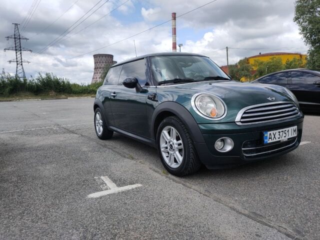 Зелений Міні Cooper, об'ємом двигуна 1.56 л та пробігом 0 тис. км за 6100 $, фото 8 на Automoto.ua