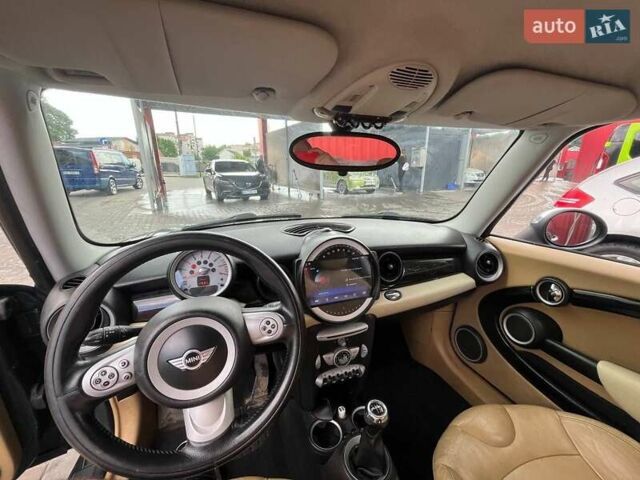 Зеленый Мини Купер, объемом двигателя 1.6 л и пробегом 229 тыс. км за 4500 $, фото 4 на Automoto.ua