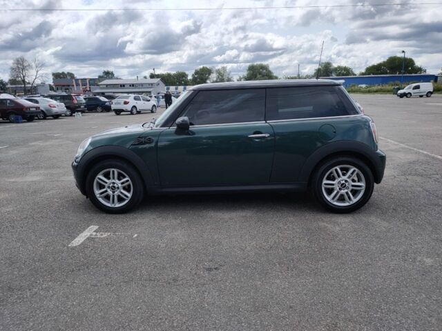 Зелений Міні Cooper, об'ємом двигуна 1.56 л та пробігом 0 тис. км за 6100 $, фото 5 на Automoto.ua