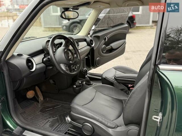 Зелений Міні Cooper, об'ємом двигуна 1.6 л та пробігом 294 тис. км за 7499 $, фото 16 на Automoto.ua