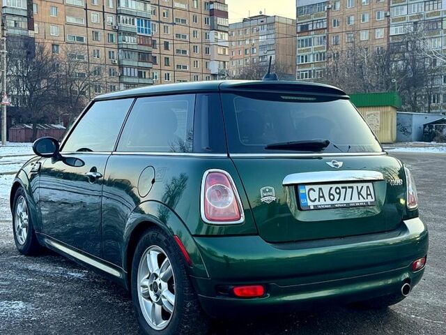 Зелений Міні Cooper, об'ємом двигуна 1.6 л та пробігом 20000 тис. км за 7500 $, фото 3 на Automoto.ua