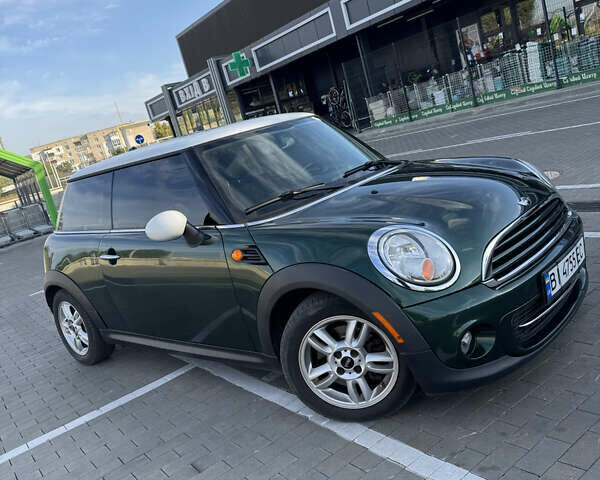 Зелений Міні Cooper, об'ємом двигуна 1.6 л та пробігом 260 тис. км за 9500 $, фото 2 на Automoto.ua