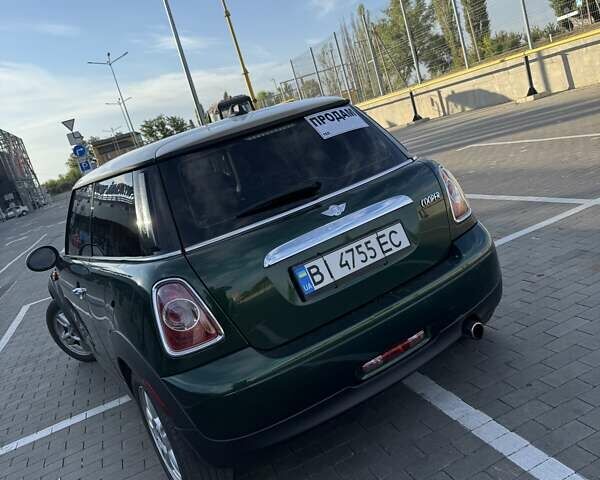 Зелений Міні Cooper, об'ємом двигуна 1.6 л та пробігом 260 тис. км за 7500 $, фото 2 на Automoto.ua